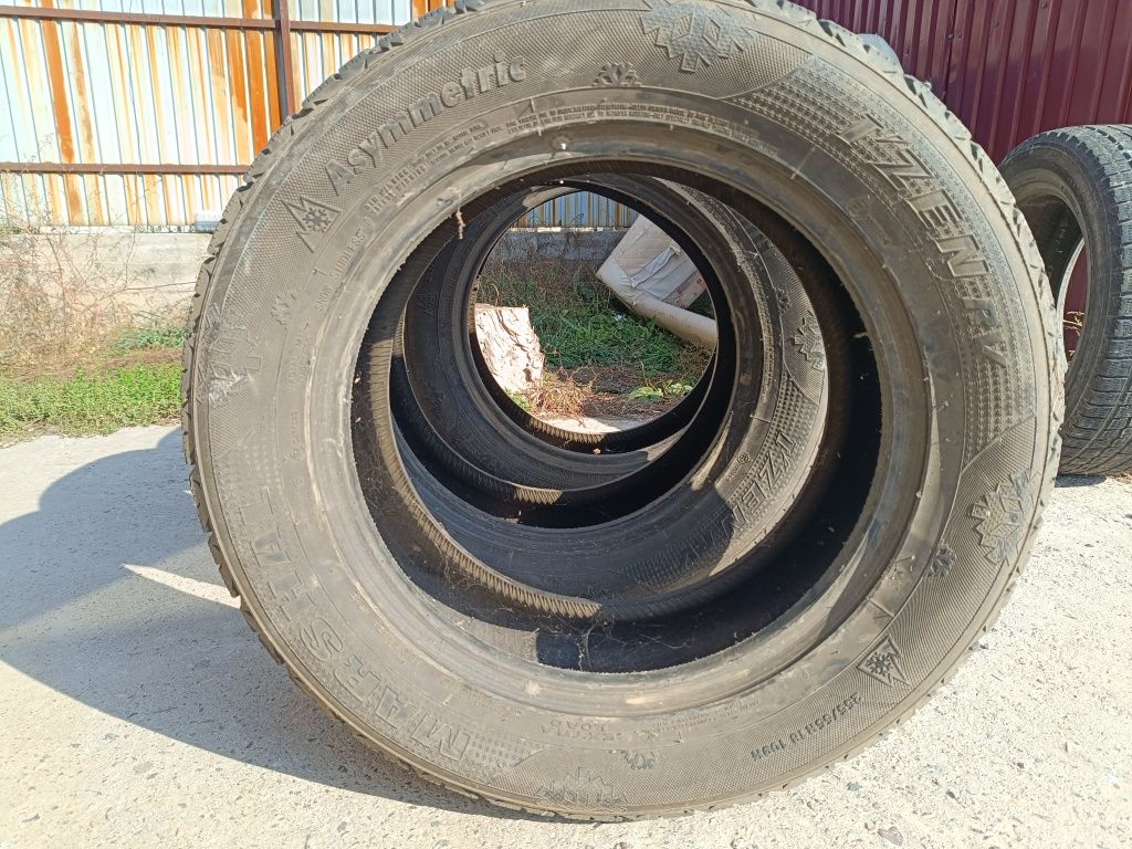 Шины зимние 255/55 R18