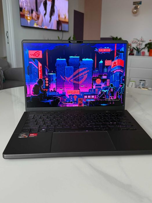 ASUS ROG Zephyrus G14, Ryzen 7 6800H, RX 6700S, 16GB RAM DDR5, 512 SSD