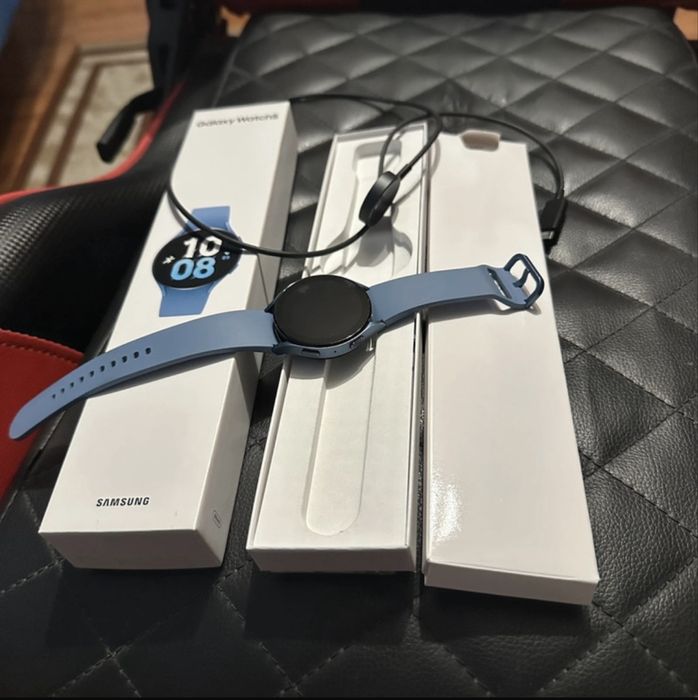 Samsung Galaxy Watch 5 - 44mm - Albastru