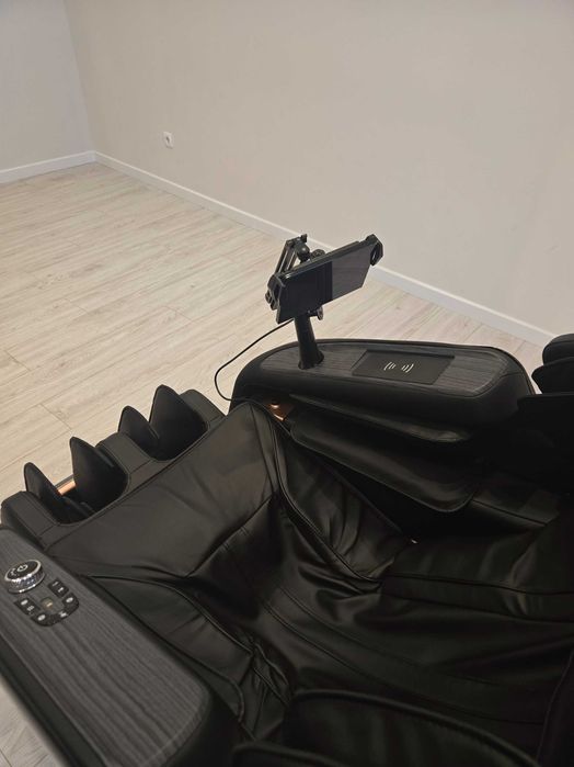 Массажное кресло