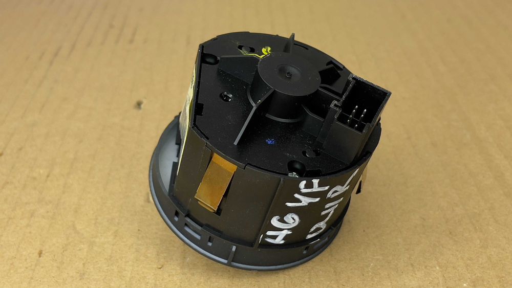 Ключ Копче за фароре AUDI A6 4F 4F1941531D