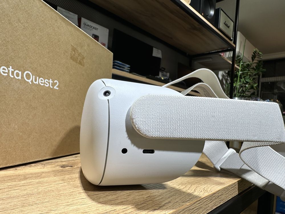 Виртуальные очки Oculus Meta Quest 2, 9822/A10
