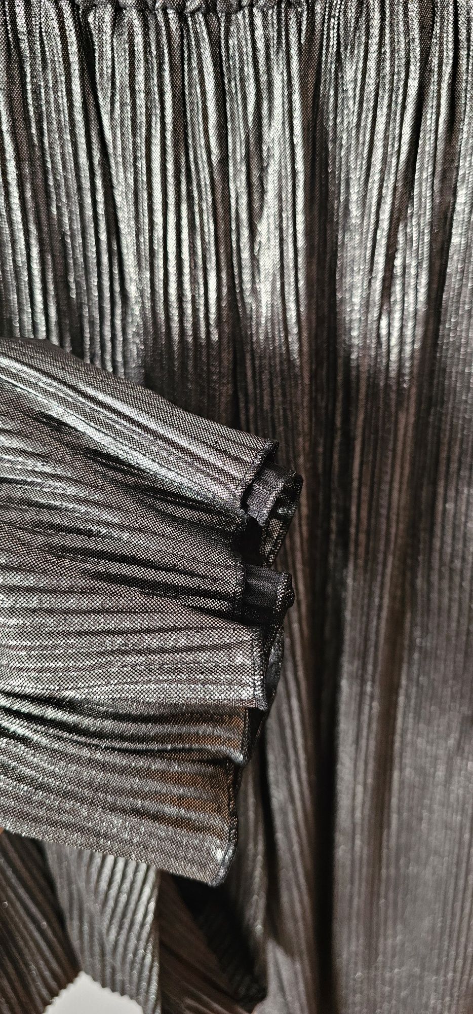 Панталон Zara в цвят стомана/тъмно сребро