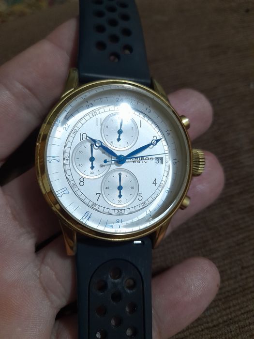 Ceas AKRIBOS XXIV  AK798YG în stare excelenta
