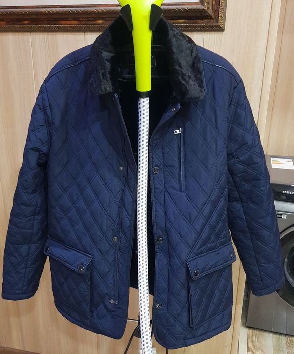 Продаются мужские куртки