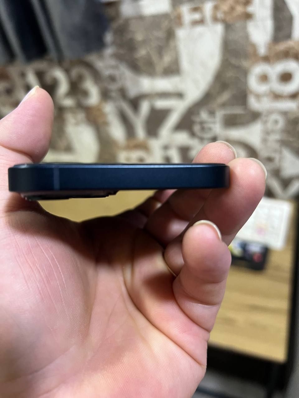 Iphone 13  128 gb ёмкость  батареи 89 %