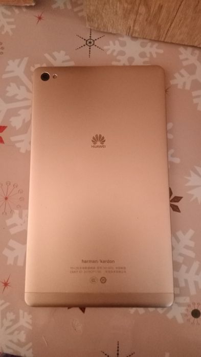 Планшет хорошем состоянии все четко работает продам или Обмен