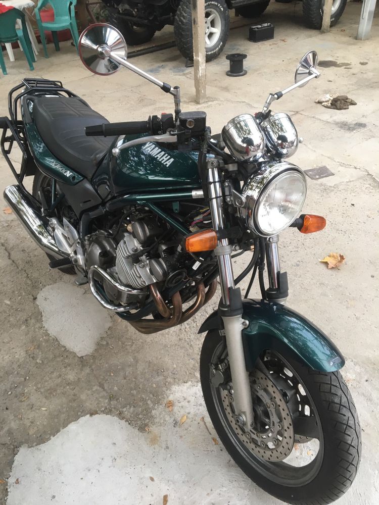 Продавам мотоциклет Yamaha XJ600N