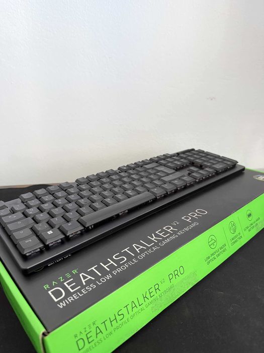 Razer DeathStalker V2 PRO