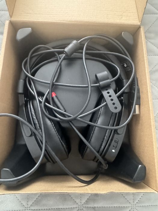 Слушалки Genesis Radon 710