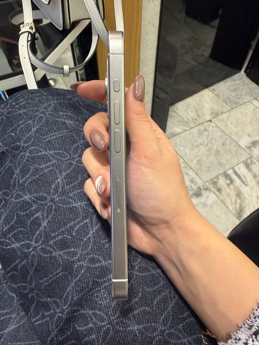 iPhone 15 pro в отлично състояние