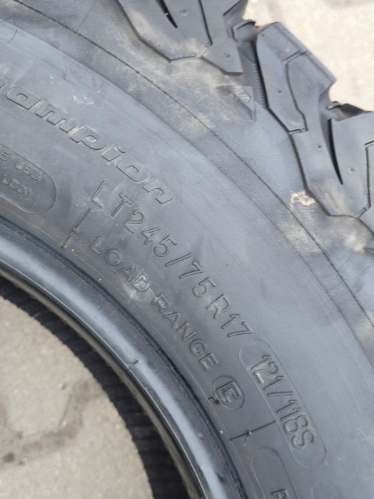 245  75 17 Bf Goodrich offroad
