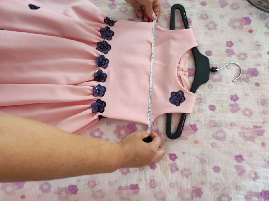 Rochita cu voal pelerina 2-3 ani