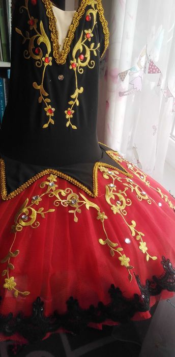 Costum, Tutu balet kitri act3