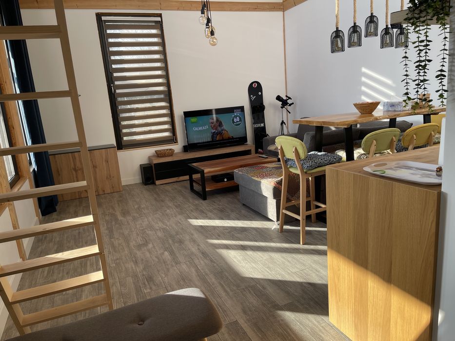 Casa vacanta de vanzare Provița de Jos