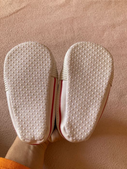 Бебешки обувки - размер 17