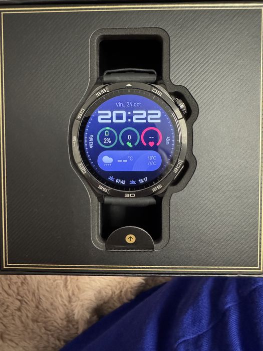 Vând Huawei Watch GT 5 Negru