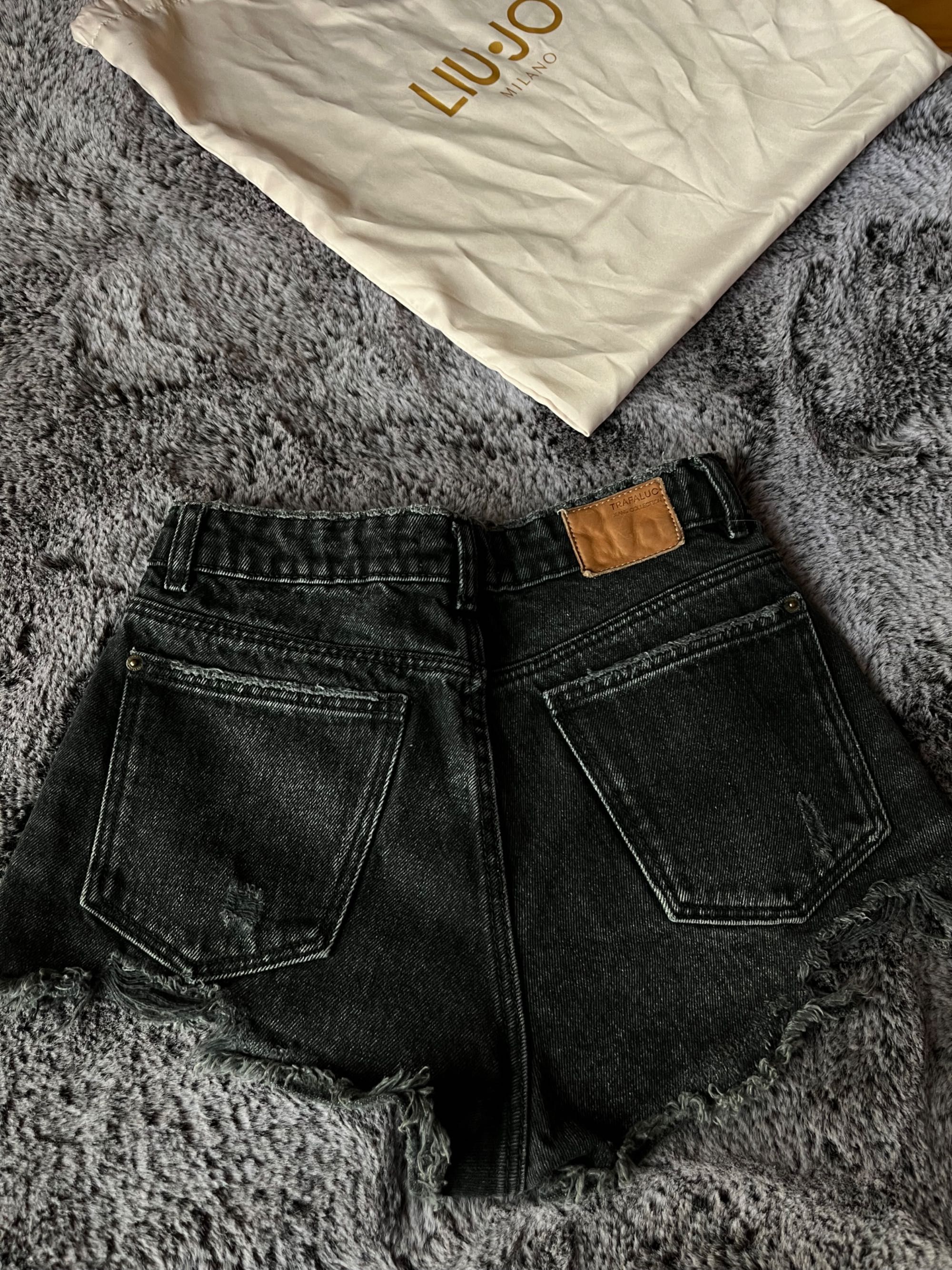 Къси панталонки на Zara