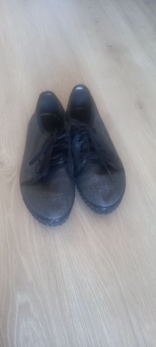 Мужские кеды продам