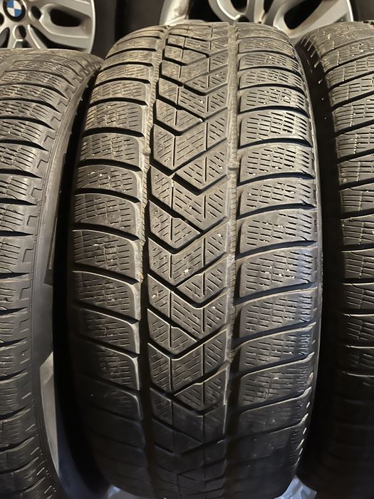 Pirelli Scorpion Runflat 235 55 R19 DOT 2019 iarna
