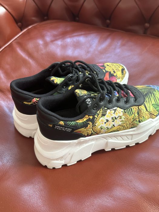 Adidasi Versace Jeans Couture, aproape noi, purtati o data, 37.