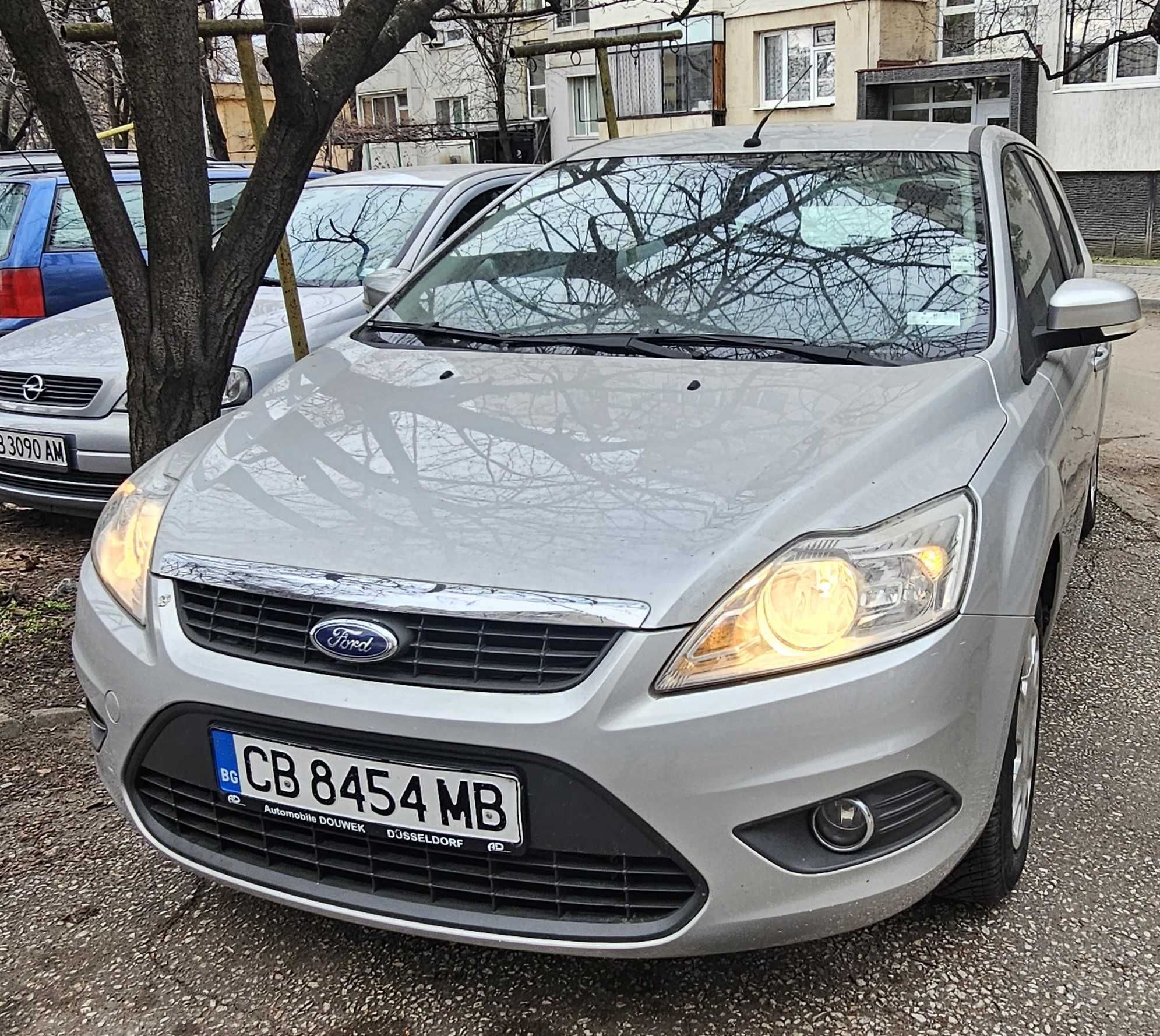 Автомобил Форд фокус