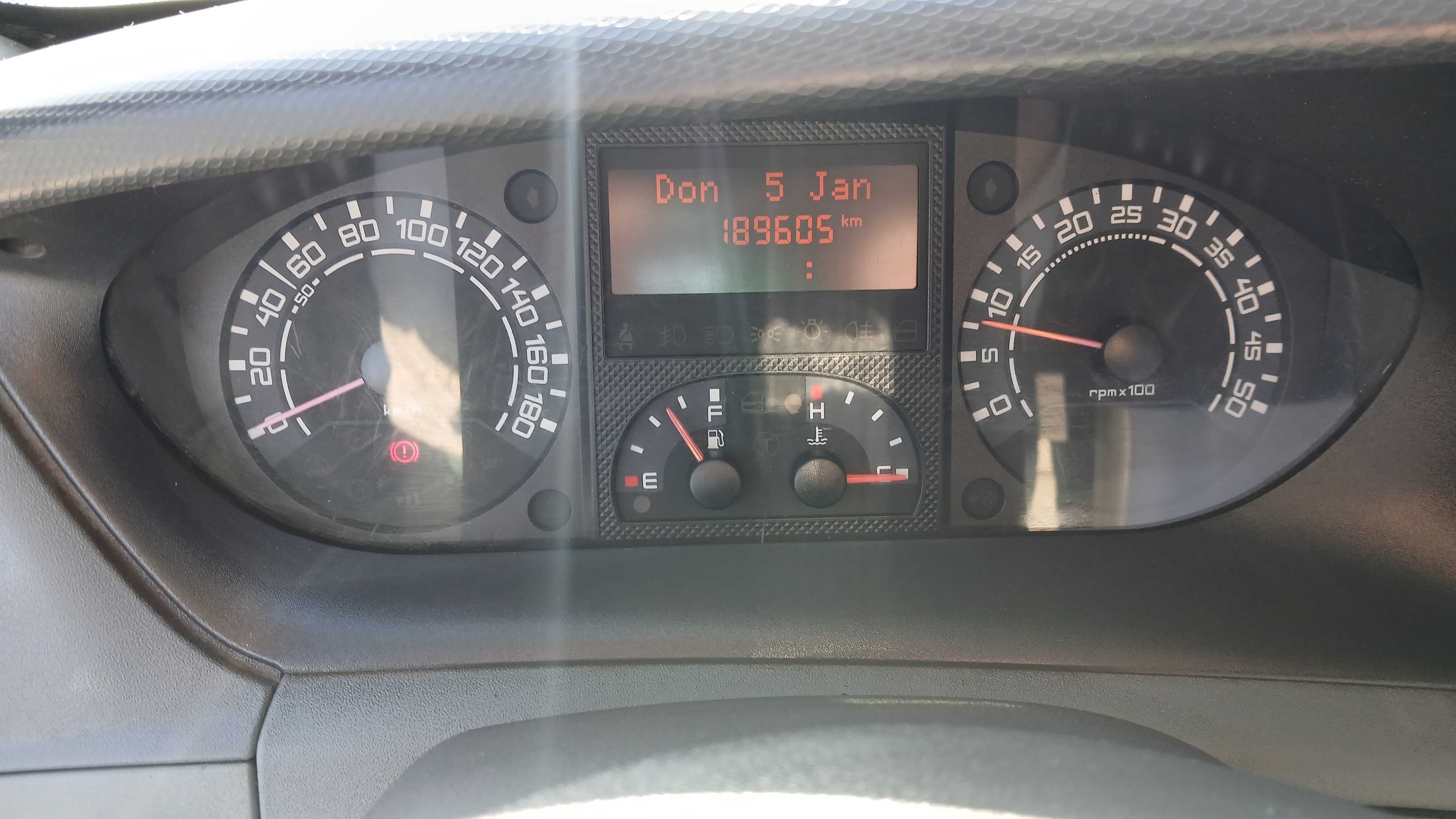 Ивеко Даилй /iveco Daily 2.3 HP Бордови камион-3.55м.кош