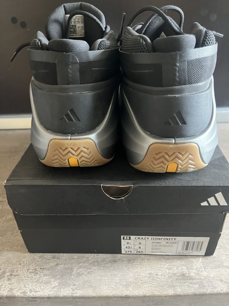 Adidas Crazy Infinity