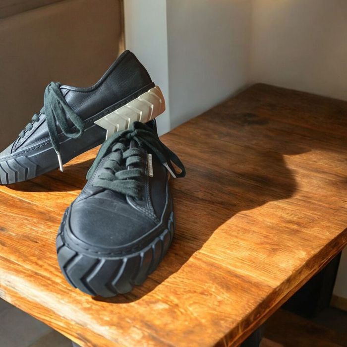 Дамски кожени маратонки