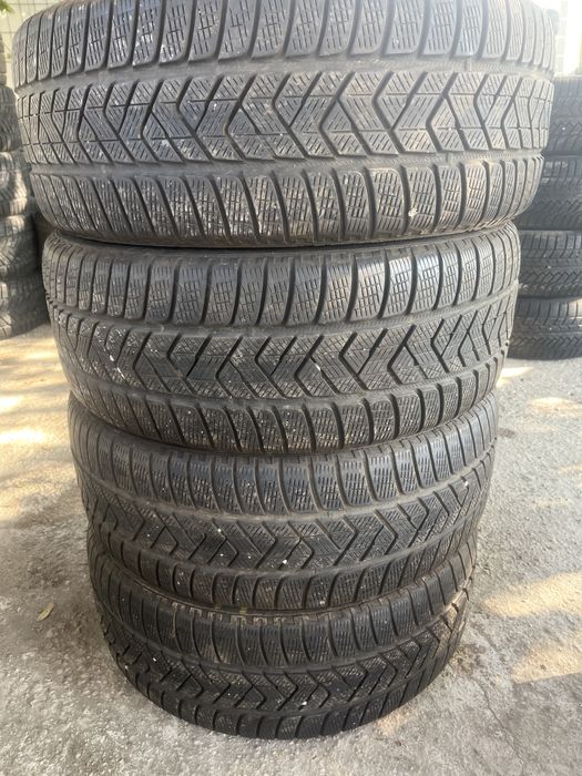 Зимни гуми 245/45/20