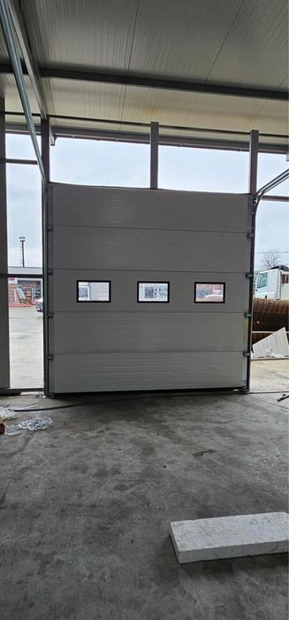 Usi de garaj Rezidentiale si industriale