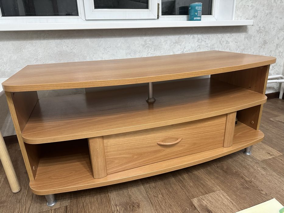 Продам тумбу , самовывоз