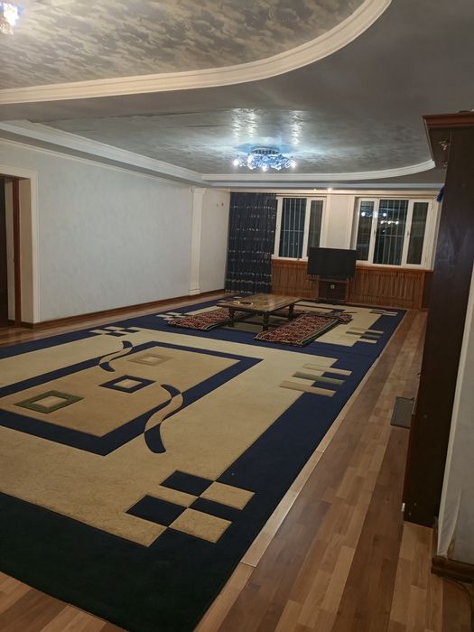 4 x kvartira sotiladi tezda 1 etaj