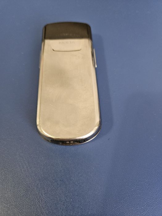 Телефон NOKIA 8800