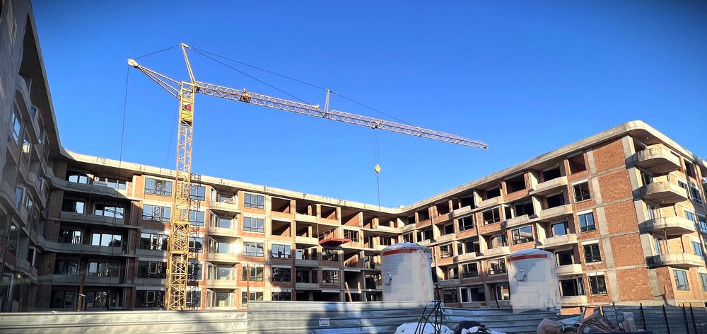 Продава се Двустаен апартамент в София, в.з. Малинова долина - 79 кв.м за 2295 €/кв.м - Снимка #2