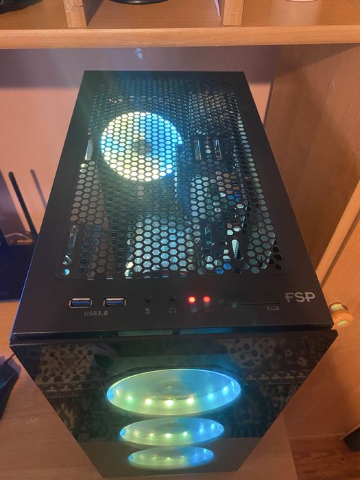 Компютър за лек геиминг