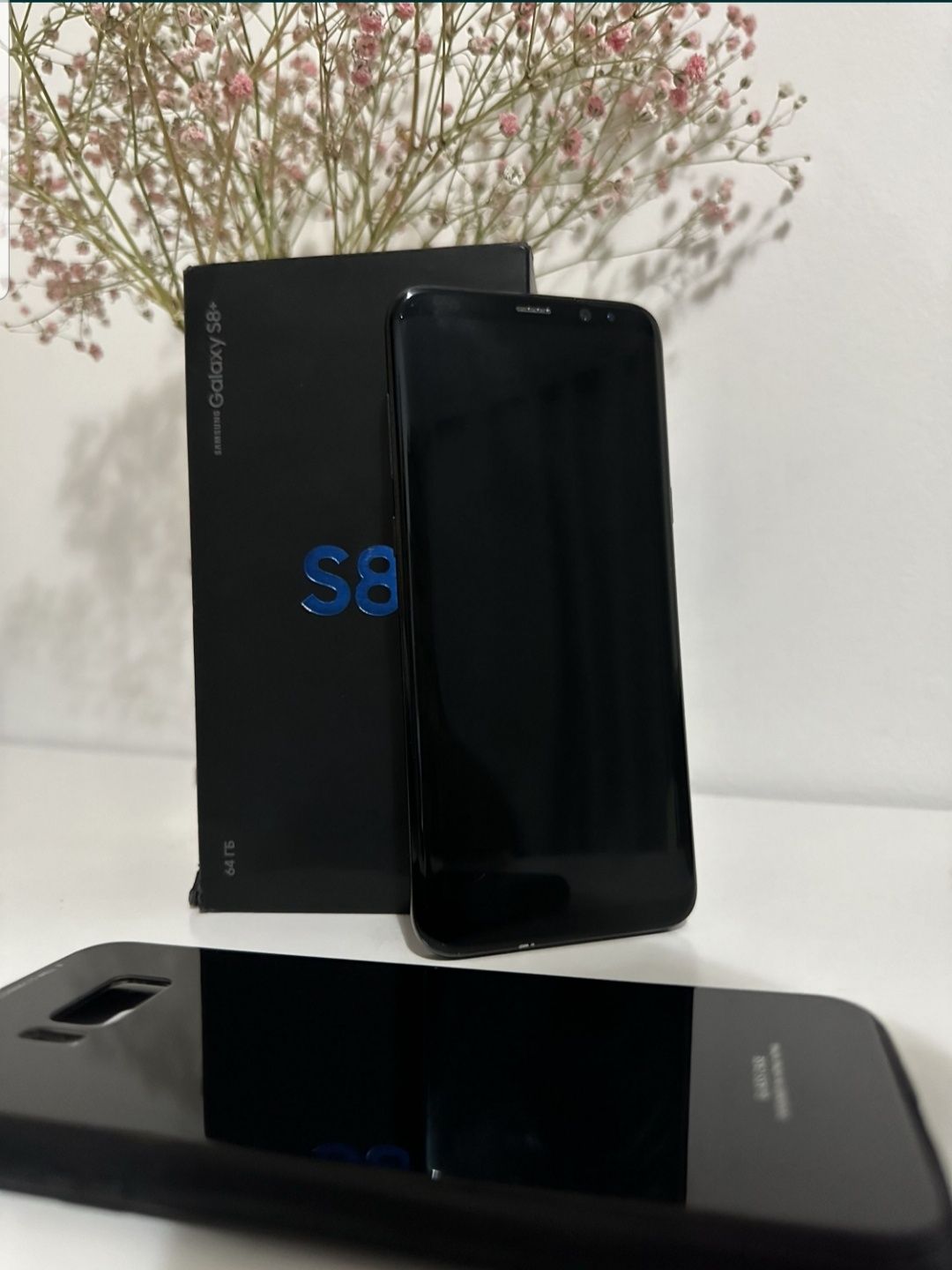 Продам Samsung S8+