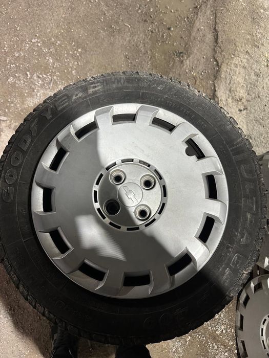 Зимний шины на кобальт 3шт