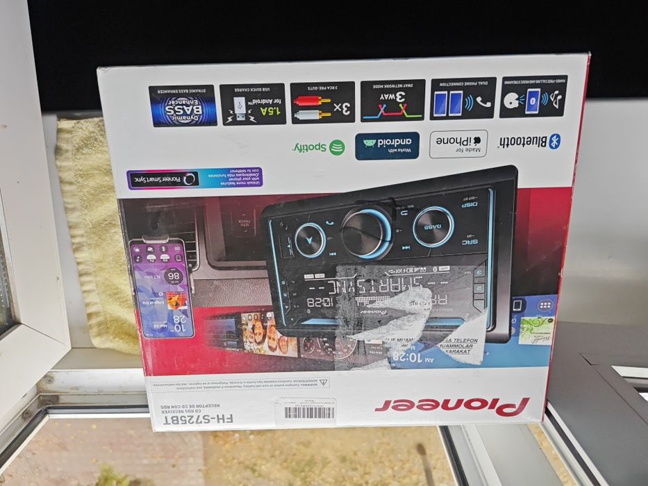 Магнитола  Pioneer s725 bt