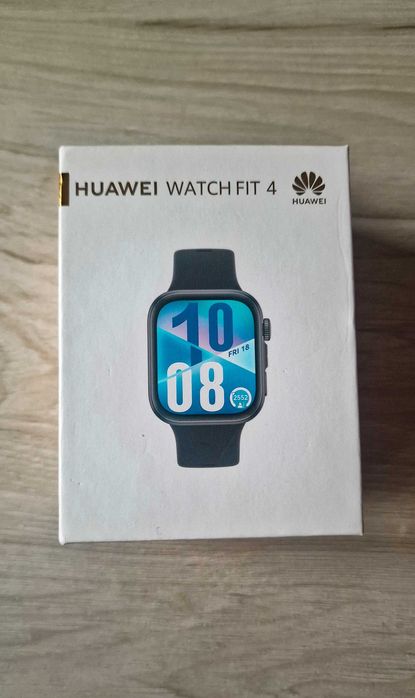 Часовник Huawei Watch Fit 4