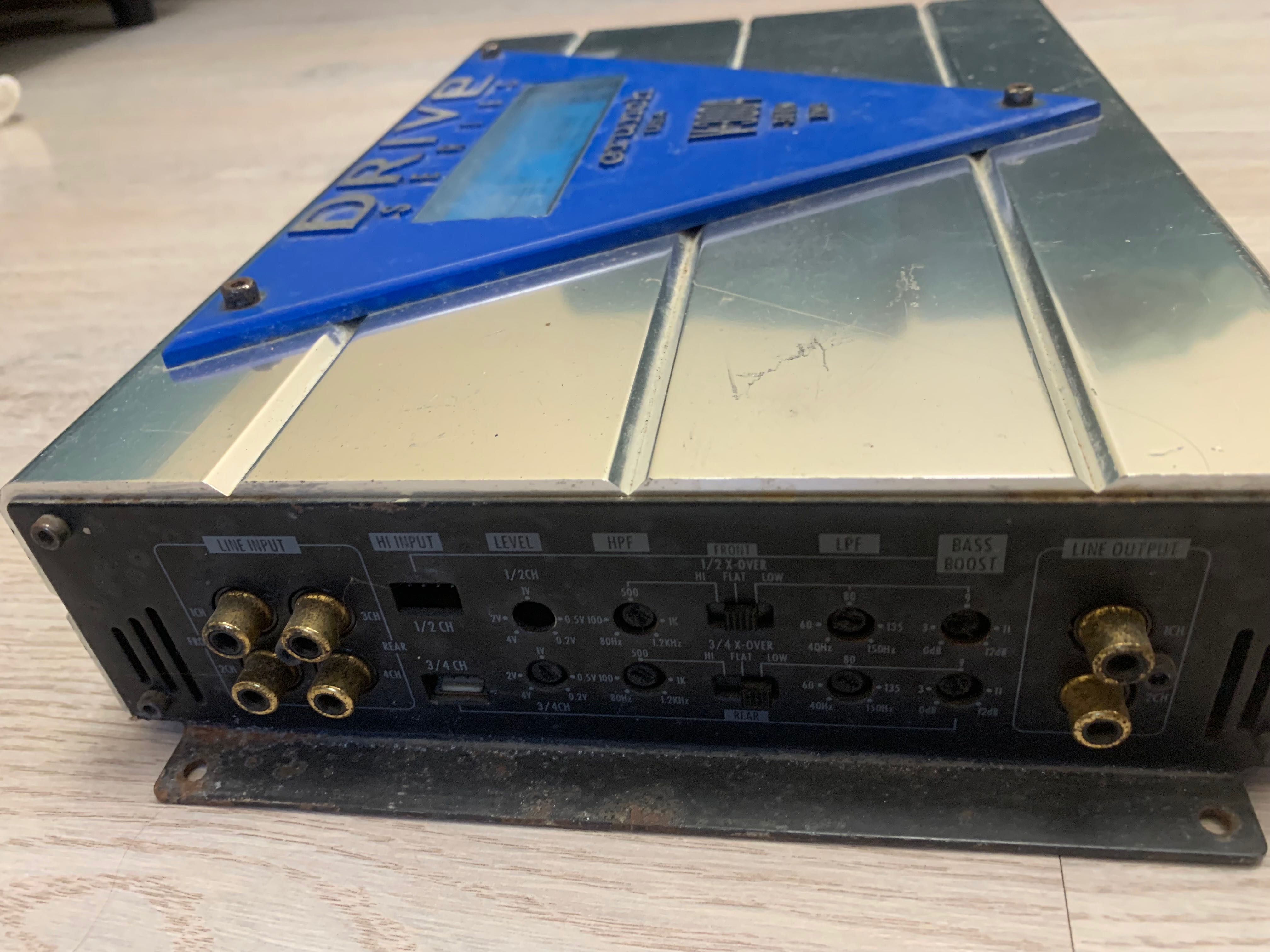 Усилвател за кола Crunch V-3004