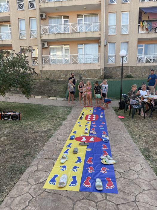 Парти агенция ”Кроки и Пух”