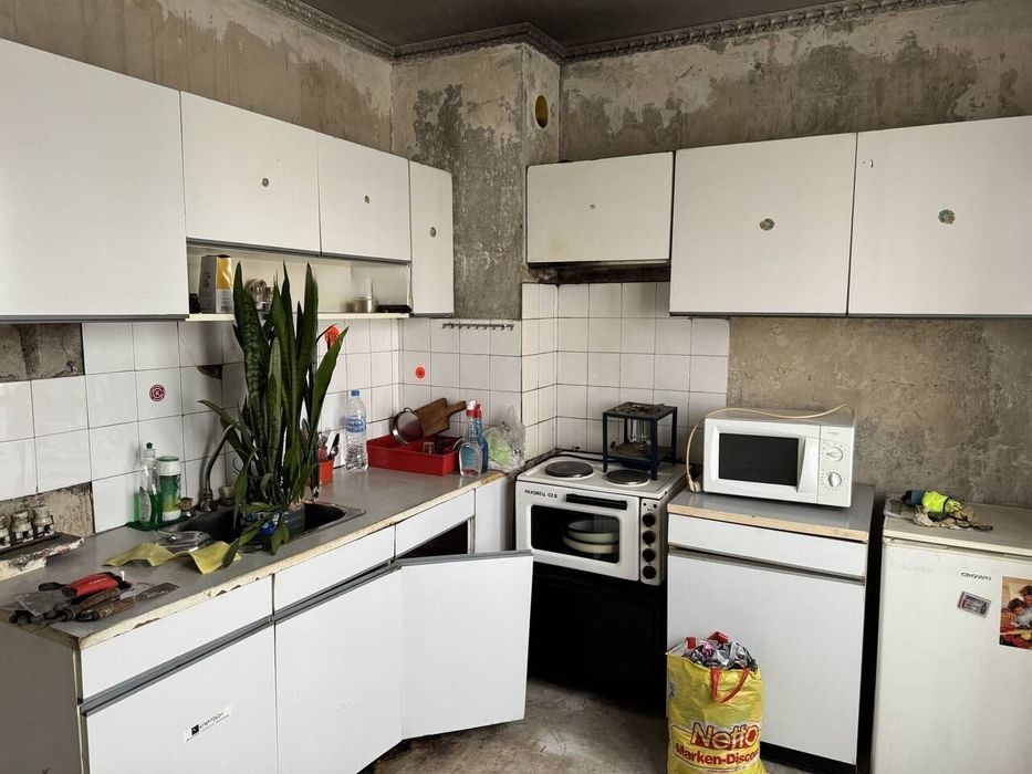 Продава се Тристаен апартамент в София, Разсадника - 62 кв.м за 1855 €/кв.м - Снимка #1