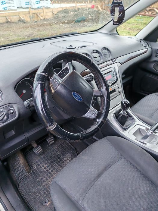 Ford Galaxy din 2009