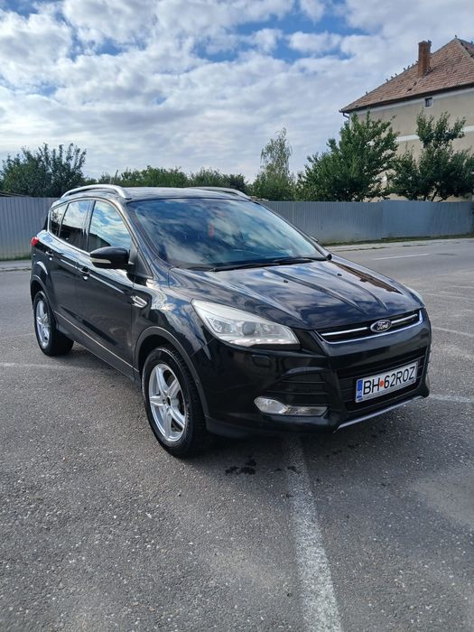 Vând Ford Kuga 2013 4×4