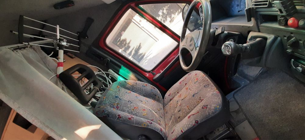 Бус пригоден кемпер