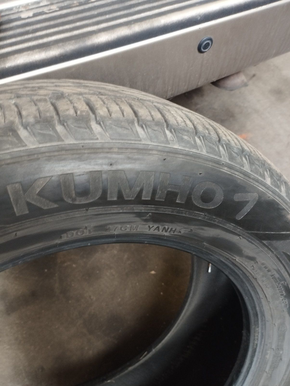 235/60/18 Kumho 7 летни 4бр