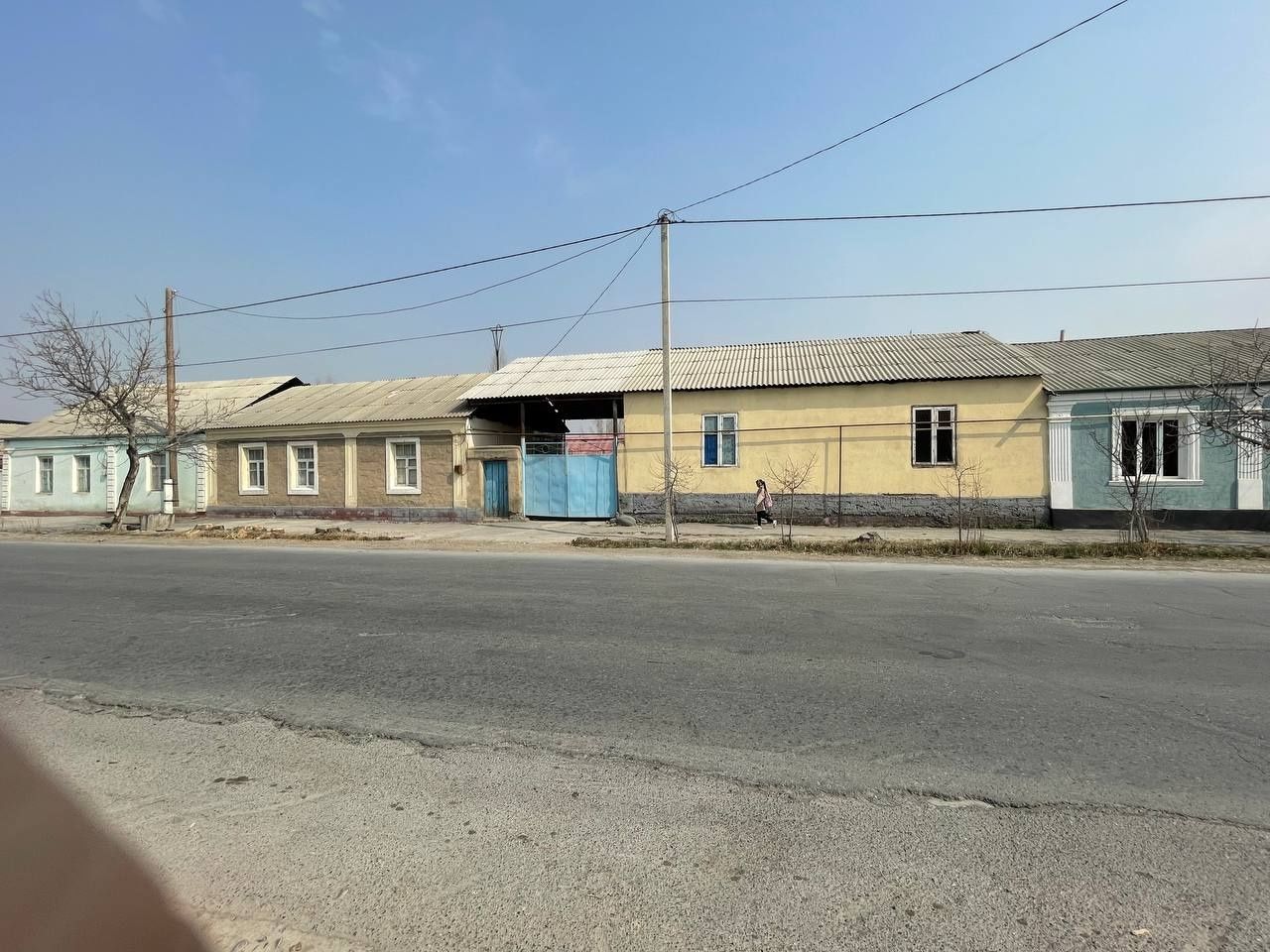 Сотилади 6 сотик