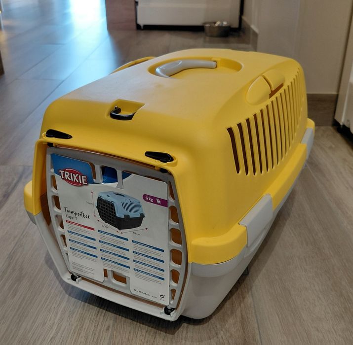 Переноска пластиковая для кошек и собак мелких пород 32×31×48см