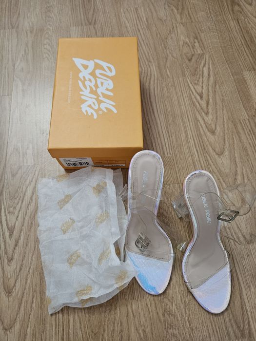 Sandale transparente
